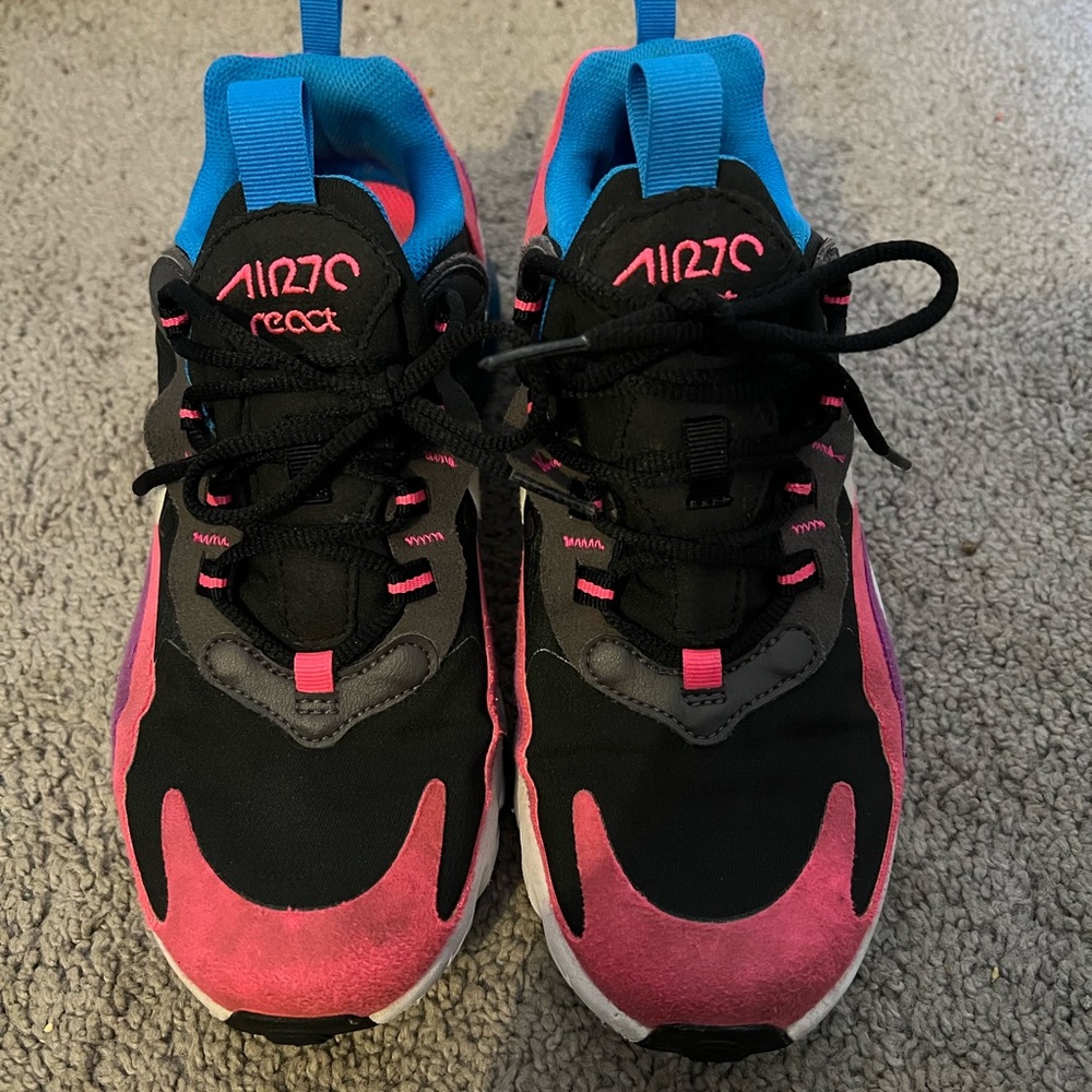 Nike Air Max 270